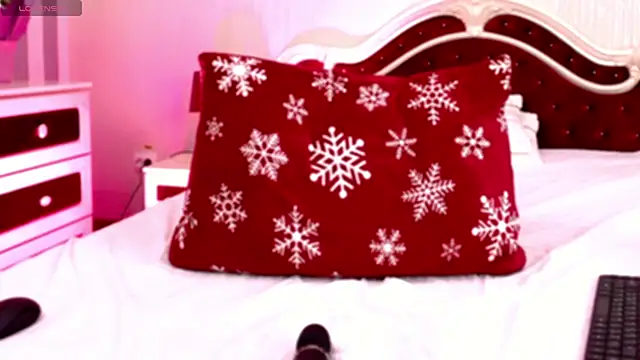 Snapshot of StacyLight chatting on 01.25.25 StacyLight online show from 01.25.25