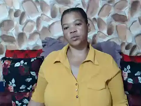 Snapshot of FreakyAngel3X chatting on 09.21.25 FreakyAngel3X online show from 09.21.25