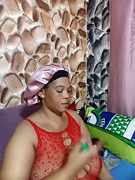 Snapshot of FreakyAngel3X chatting on 09.26.25 FreakyAngel3X online show from 09.26.25