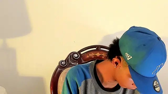 Snapshot of dikey_62 chatting on 01.28.25 dikey 62 online show from 01.28.25