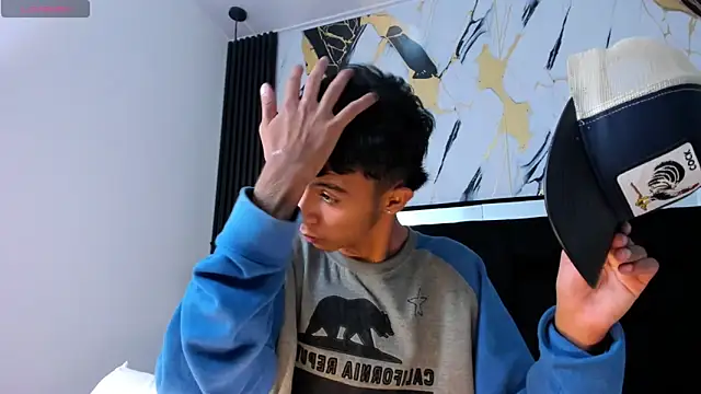 Snapshot of dikey_62 chatting on 02.06.25 dikey 62 online show from 02.06.25