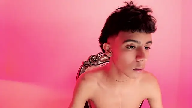 Snapshot of dikey_62 chatting on 02.08.25 dikey 62 online show from 02.08.25