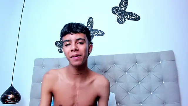 Snapshot of dikey_62 chatting on 02.13.25 dikey 62 online show from 02.13.25