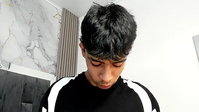 Snapshot of dikey_62 chatting on 03.08.25 dikey 62 online show from 03.08.25