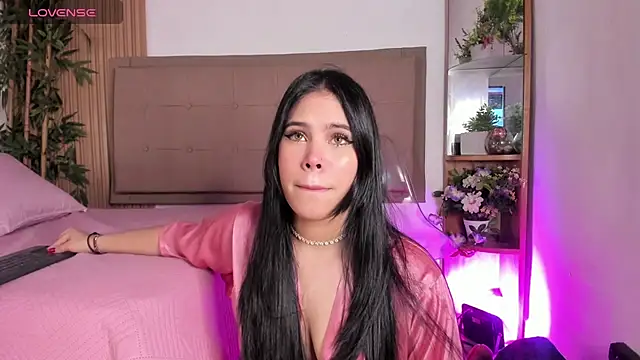 Snapshot of Natasha__Sccott chatting on 03.14.25 Natasha Sccott online show from 03.14.25