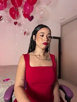 Snapshot of Hips_hannah chatting on 02.15.26 Hips hannah online show from 02.15.26