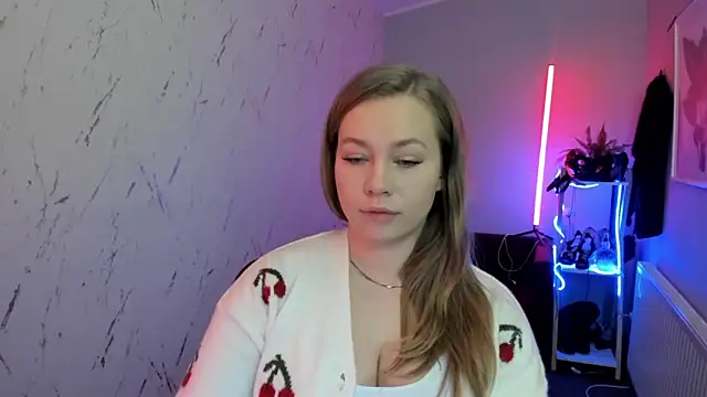 holly xglam online show from 01.14.26