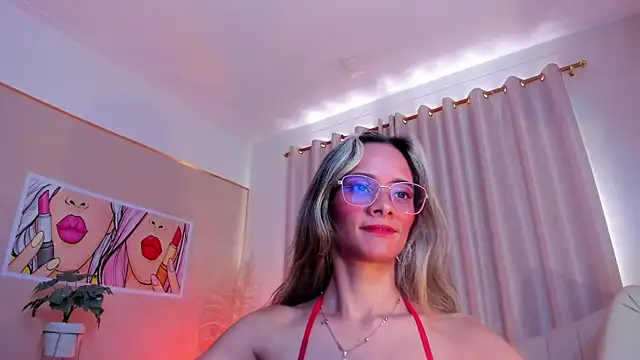 SkiinnyAna online show from 02.02.25