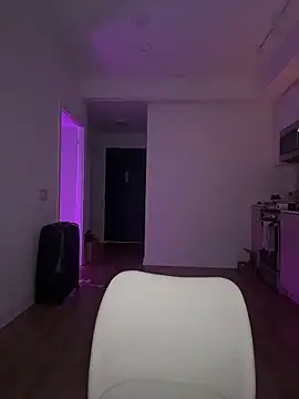 Snapshot of Anour_amour chatting on 11.28.25 Anour amour online show from 11.28.25