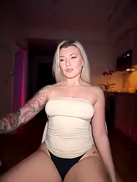 Snapshot of Anour_amour chatting on 01.18.26 Anour amour online show from 01.18.26