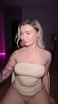 Snapshot of Anour_amour chatting on 03.29.26 Anour amour online show from 03.29.26