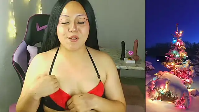 PurpleHaze17 online show from 12.14.25