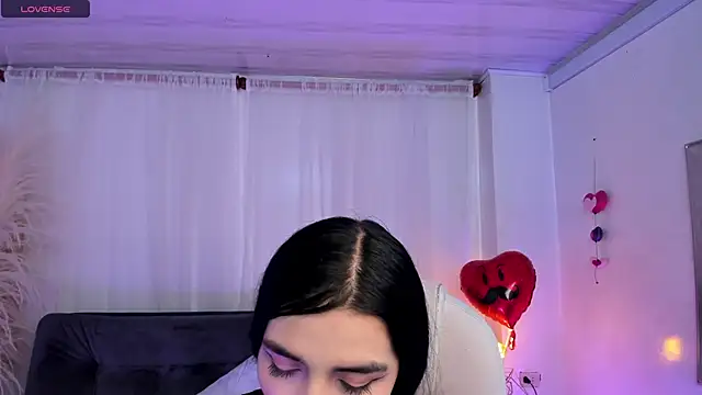 miel gomez online show from 02.25.25