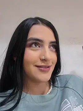 Snapshot of miel_gomez chatting on 06.11.26 miel gomez online show from 06.11.26