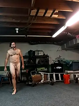 Snapshot of bongripingclitlicker chatting on 10.10.25 bongripingclitlicker online show from 10.10.25