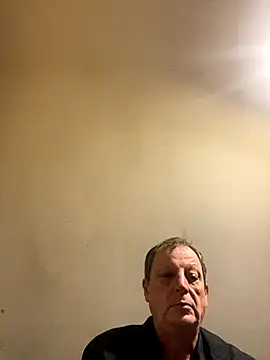 Snapshot of chubbybear2cum chatting on 11.13.25 chubbybear2cum online show from 11.13.25