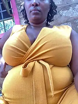 Snapshot of Naughty-sonia2 chatting on 03.06.25 Naughty-sonia2 online show from 03.06.25