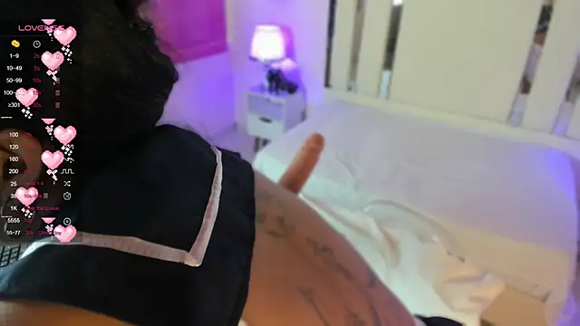 Miliaangeles online show from 11.08.25