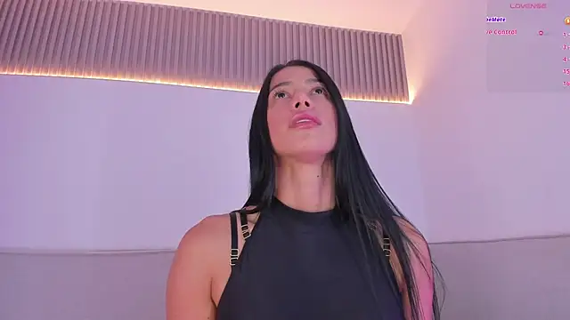 jasminehill  online show from 11.27.25