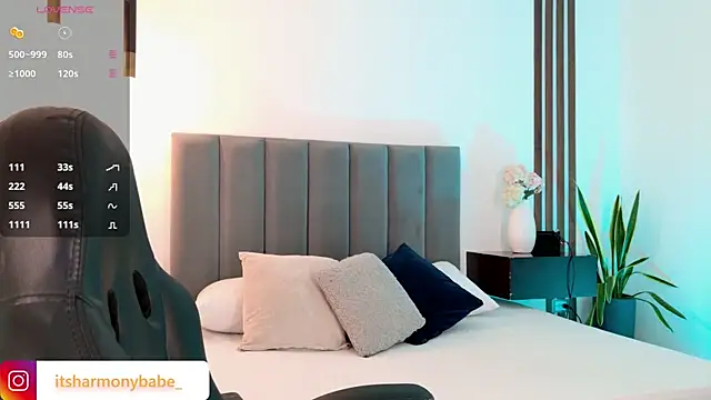 Harmonybabe  online show from 06.15.26