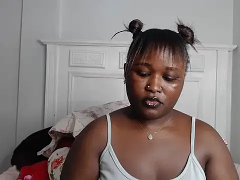 Kim nasty online show from 10.17.25