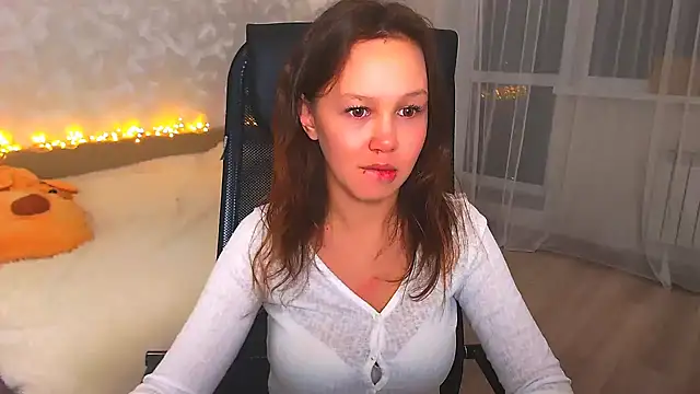  AnMiss  online show from 12.16.25