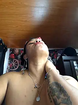 Selket11 online show from 02.25.25