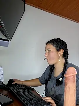 Selket11 online show from 03.21.25