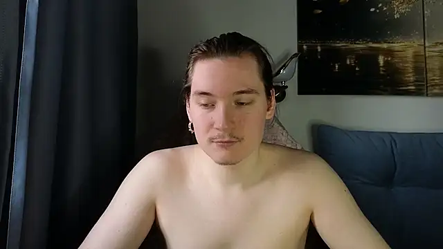 MoreRealAlex online show from 05.05.26