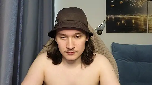 MoreRealAlex online show from 05.06.26