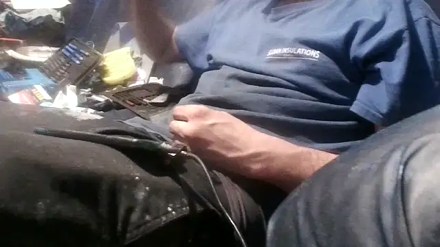 Snapshot of robeaulieu02 chatting on 03.11.25 robeaulieu02 online show from 03.11.25