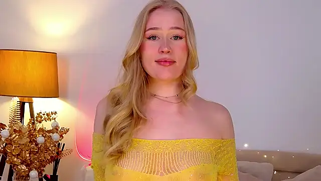 JuliaJaee online show from 01.09.25