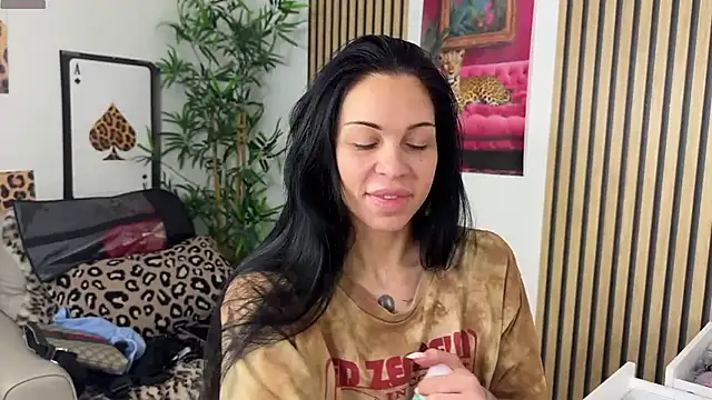 NattyFierros online show from 09.15.25