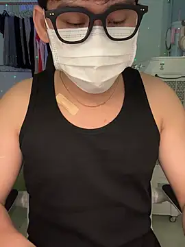 Snapshot of MinhTuanLive chatting on 03.15.25 MinhTuanLive online show from 03.15.25