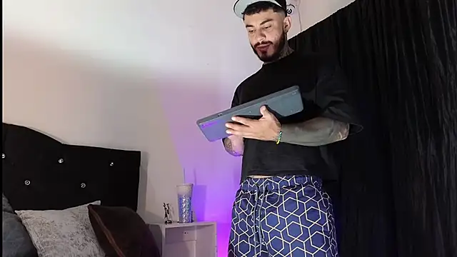 john cartter1 online show from 10.18.25