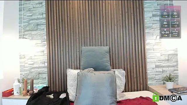 Snapshot of alannavidal chatting on 02.18.25 alannavidal online show from 02.18.25