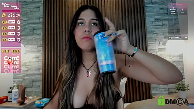 Snapshot of alannavidal chatting on 03.15.25 alannavidal online show from 03.15.25