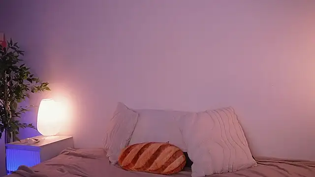 kris69kiss online show from 02.18.26