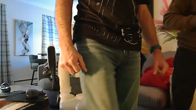 Snapshot of Towndude123 chatting on 02.09.25 Towndude123 online show from 02.09.25