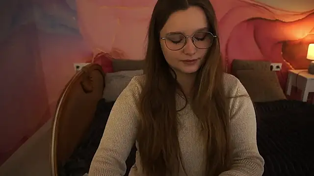 Snapshot of MagicPeachh_ chatting on 11.09.25 MagicPeachh online show from 11.09.25