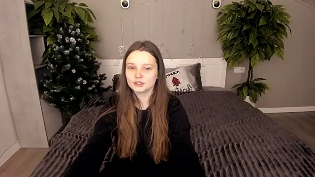 MagicPeachh  online show from 01.14.26