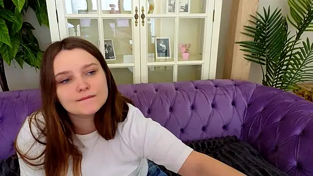 MagicPeachh  online show from 05.06.26