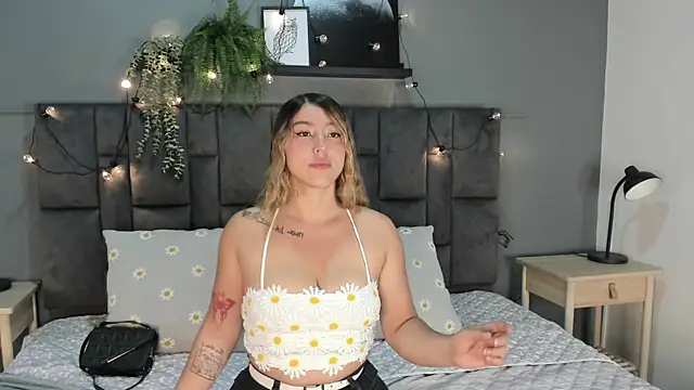 LilithSmith  online show from 09.27.25