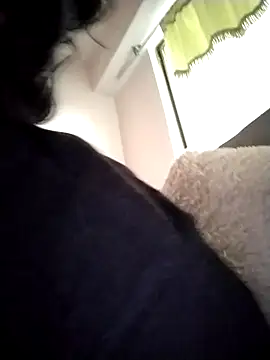 Snapshot of taaylor33 chatting on 12.17.25 taaylor33 online show from 12.17.25