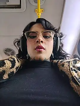 Snapshot of taaylor33 chatting on 01.06.26 taaylor33 online show from 01.06.26