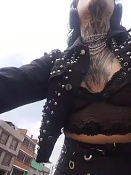 Snapshot of taaylor33 chatting on 02.06.26 taaylor33 online show from 02.06.26