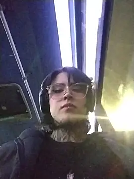 Snapshot of taaylor33 chatting on 03.08.26 taaylor33 online show from 03.08.26