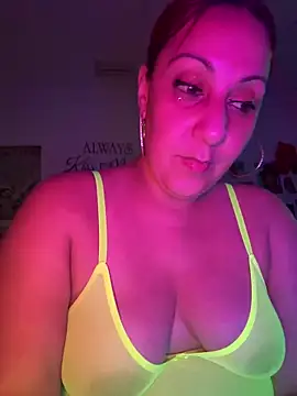 Snapshot of DeeLight124 chatting on 03.30.26 DeeLight124 online show from 03.30.26