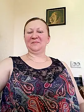 Snapshot of blondyaguar chatting on 02.25.25 blondyaguar online show from 02.25.25