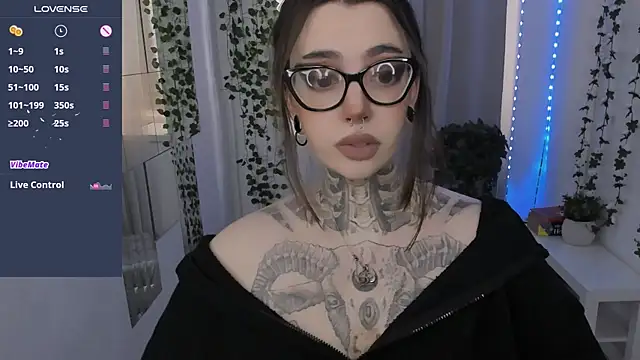 Dixi Pixi  online show from 04.30.26